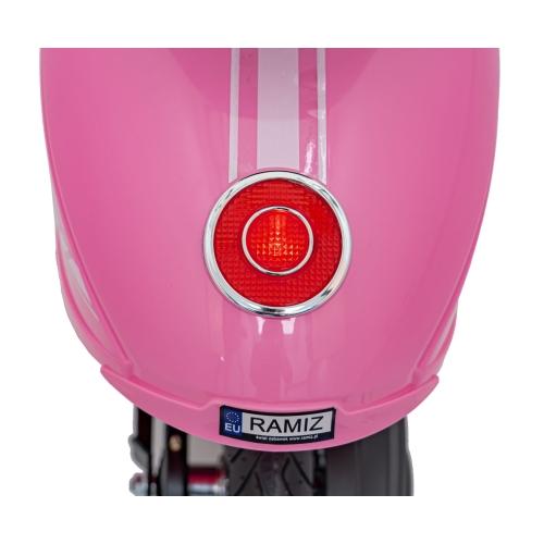 Pojazd Skuter dla dzieci na akumulator Retro 23 Różwoy SX2438.ROZ